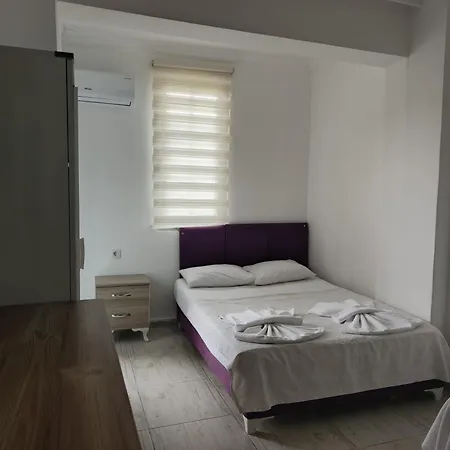 Alis Hotel *