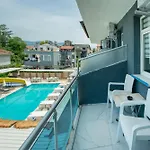 Alis Ξενοδοχείο 2*