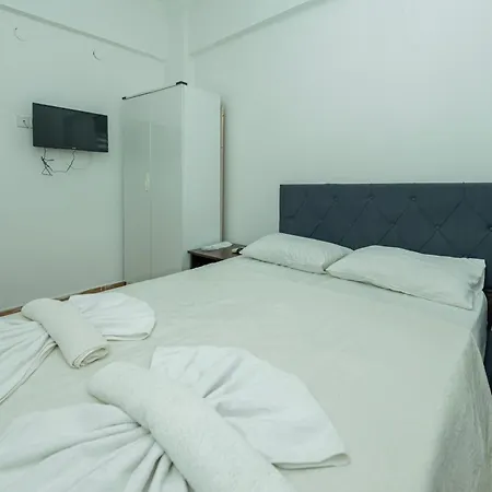 Alis Hotel