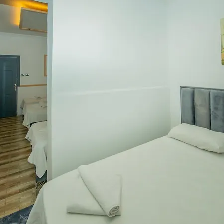 Hotel Alis 2*